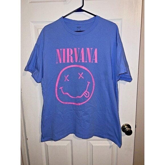 NIRVANA Short-Sleeve Neon Smile Boyfriend Graphic Crewneck T-Shirt Sz XL - Picture 1 of 6